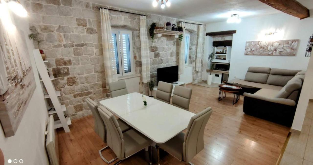 Apartman Old Town Trogir Ngoại thất bức ảnh
